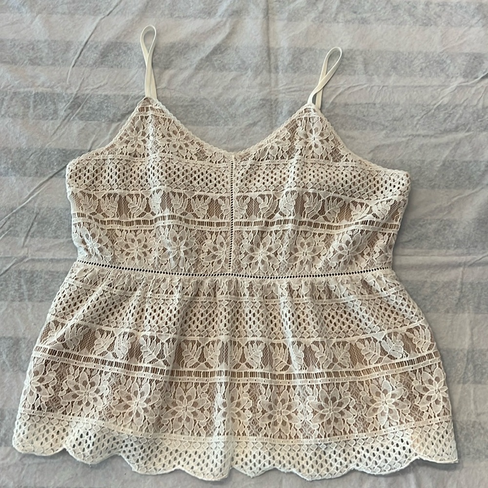 Maurice’s Lace crop Peplum NWT